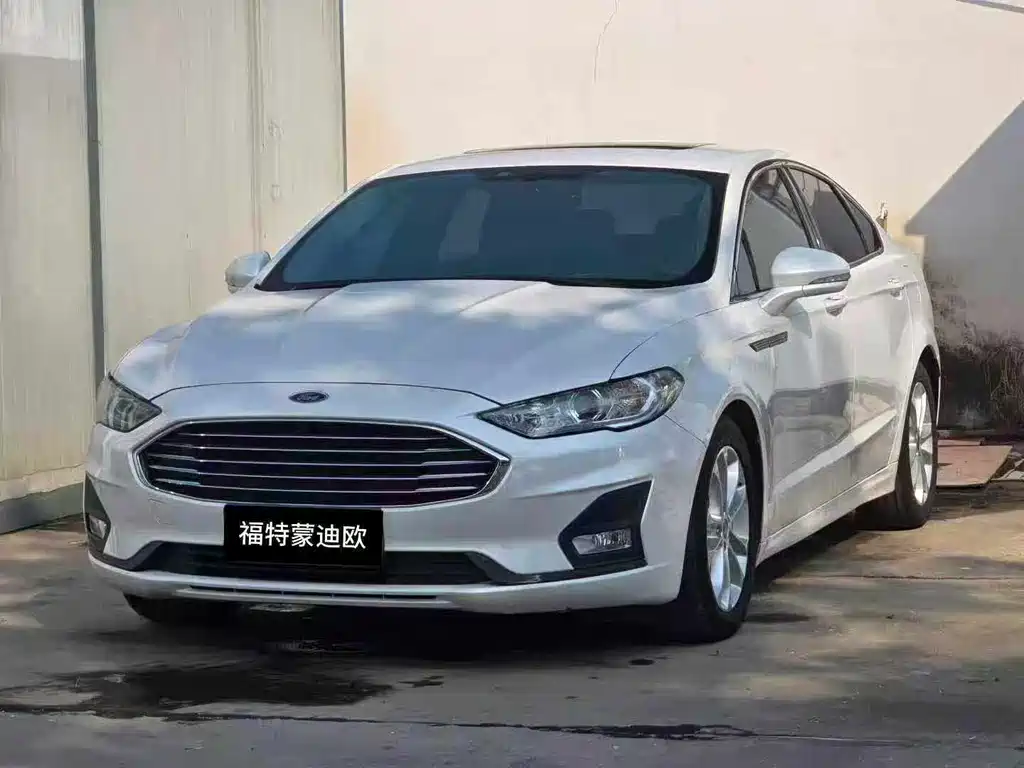 Ford Mondeo 2020 — фото 1