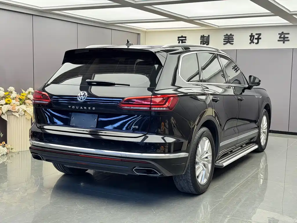 Volkswagen Touareg 2019 — фото 12