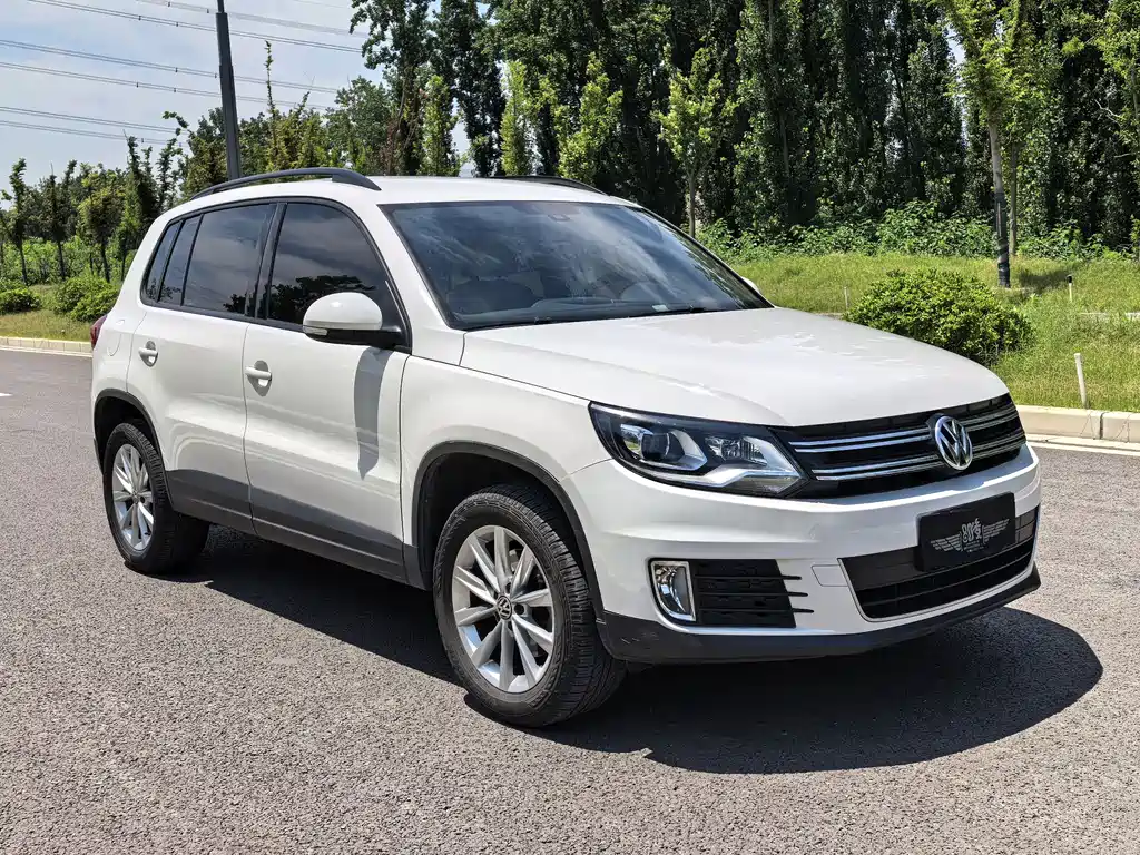 Volkswagen Tiguan 2015 — фото 2