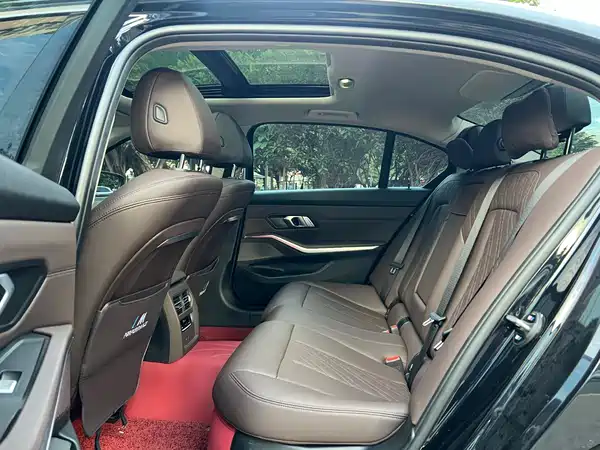 BMW 3 Series 2023