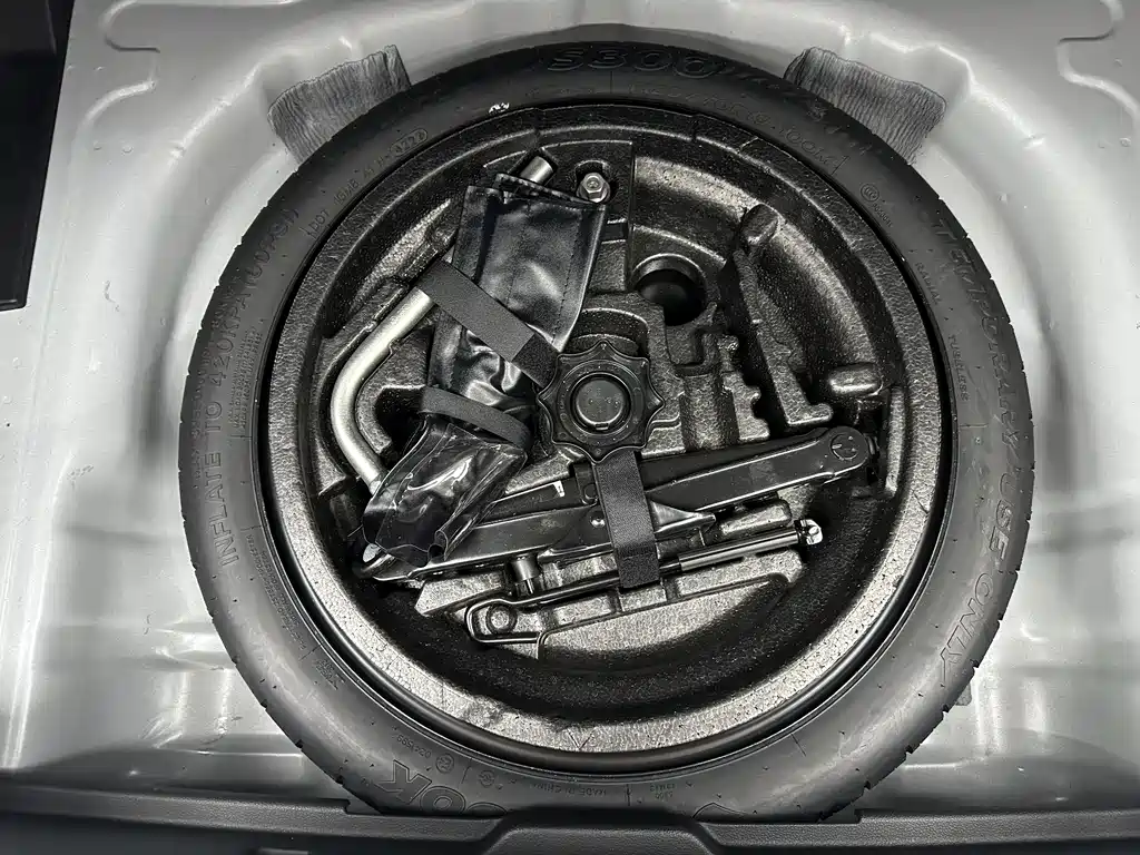 Audi Q2L 2023 — фото 19