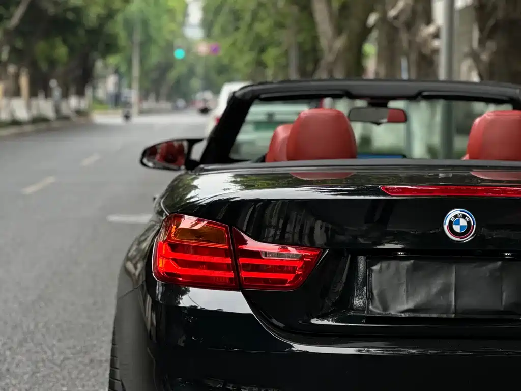 BMW M4 2015 — фото 15
