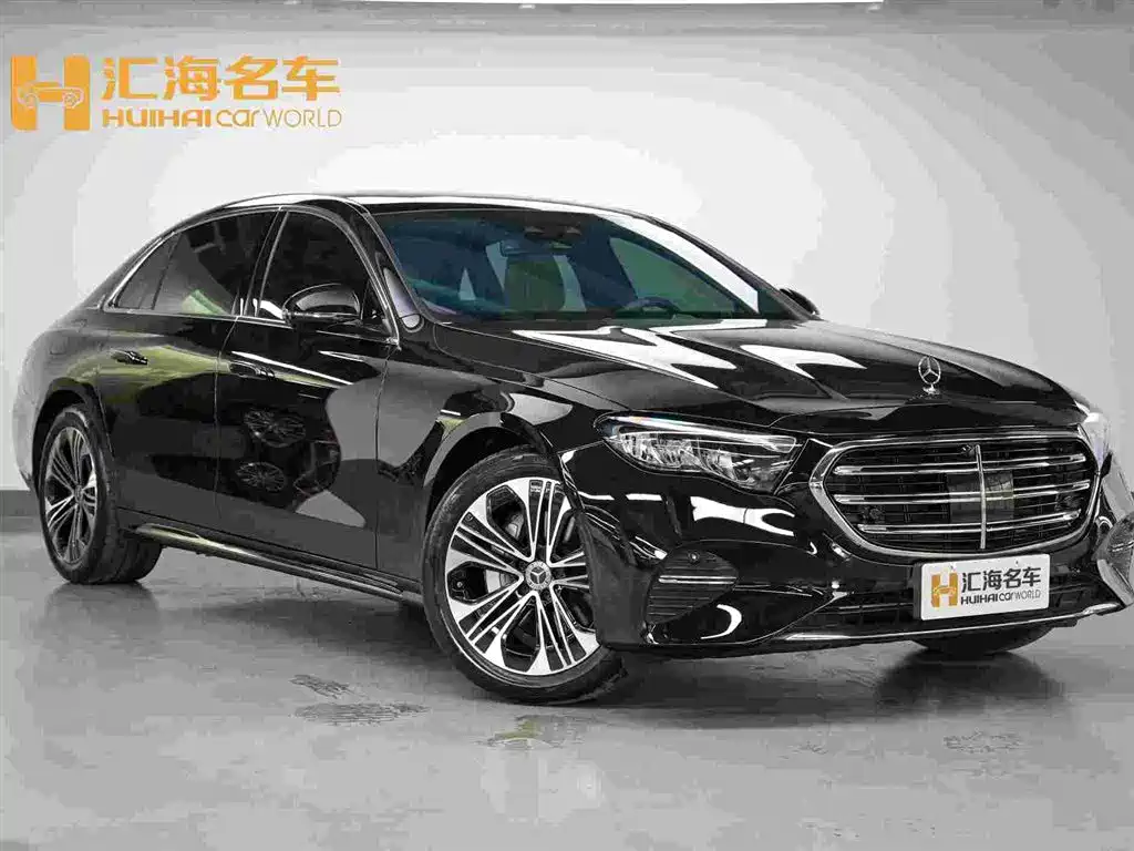Mercedes-Benz E-Class 2025 — фото 3