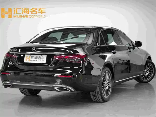 Mercedes-Benz E-Class 2023