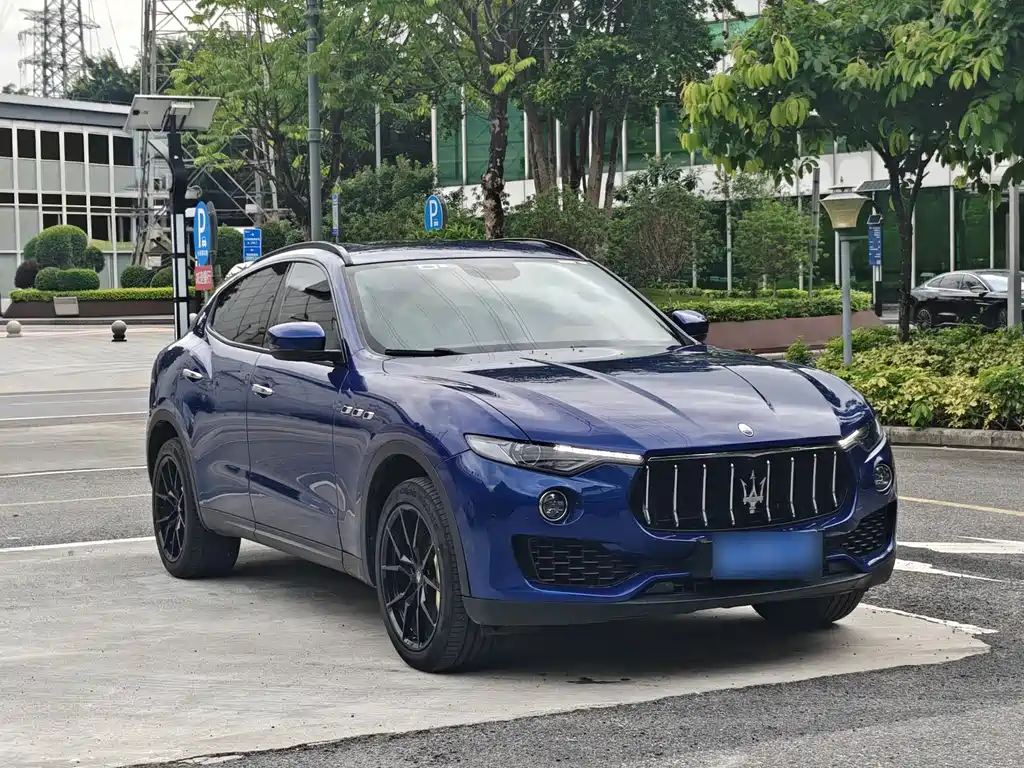 Maserati Levante 2019 — фото 3