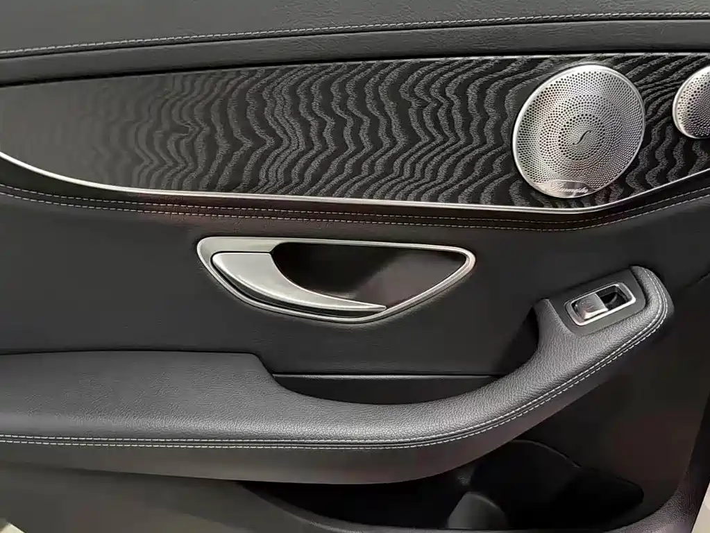 Mercedes-Benz C-Class 2016 — фото 12