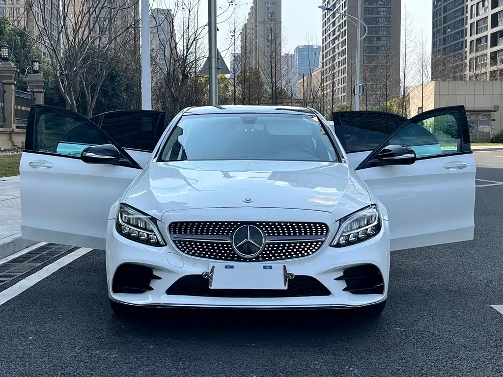 Mercedes-Benz C-Class 2020 — фото 9