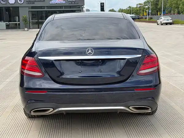 Mercedes-Benz E-Class 2017