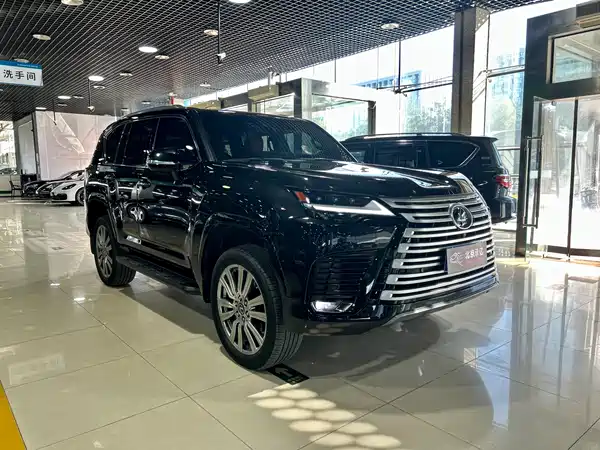 Lexus LX 2026