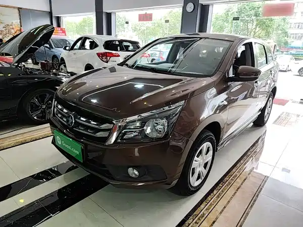Venucia T70 2018