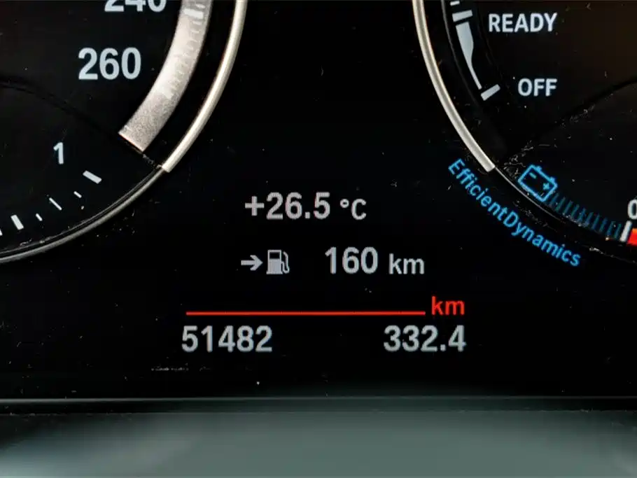 BMW 1 Series 2022 — фото 9