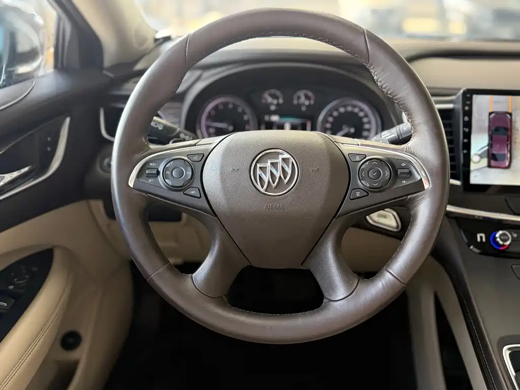 Buick LaCrosse 2017 — фото 9