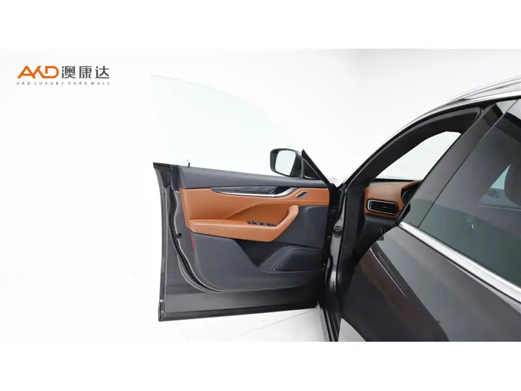 Maserati Levante 2022 — фото 10