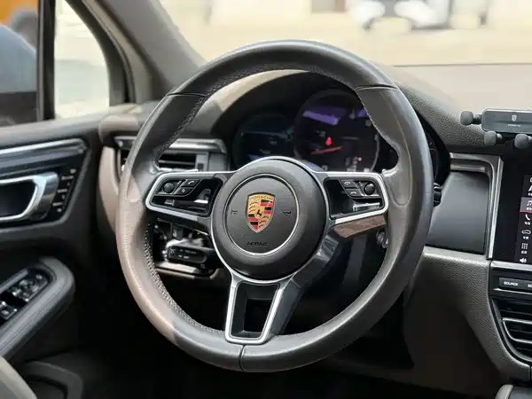 Porsche Macan 2019