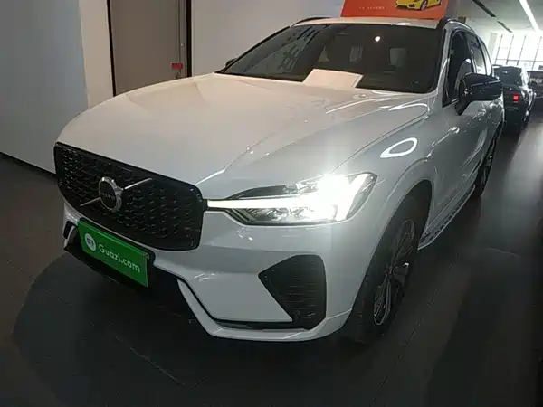 Volvo XC60 2023