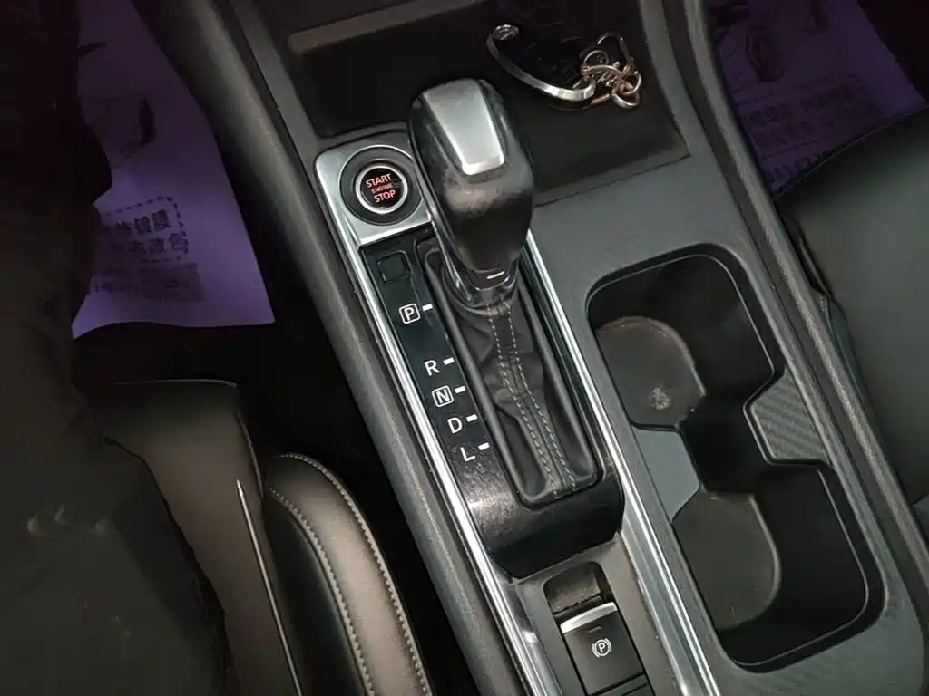 Nissan Sylphy 2022 — фото 14