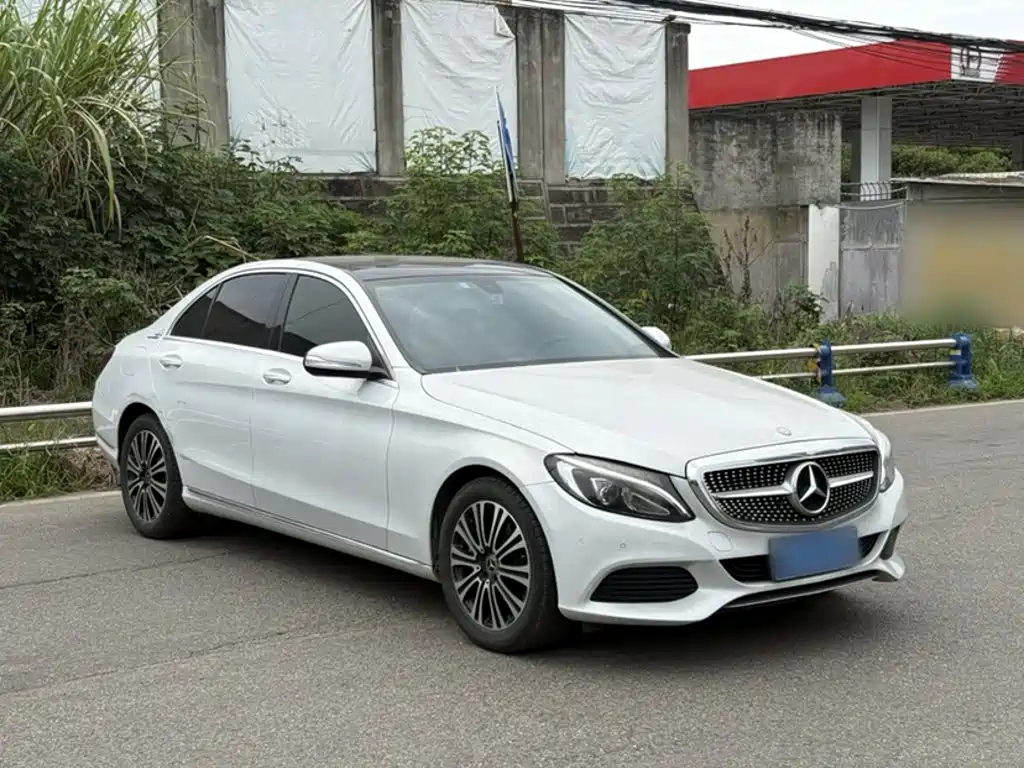 Mercedes-Benz C-Class 2018 — фото 11