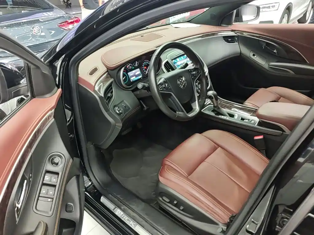 Buick LaCrosse 2014 — фото 16