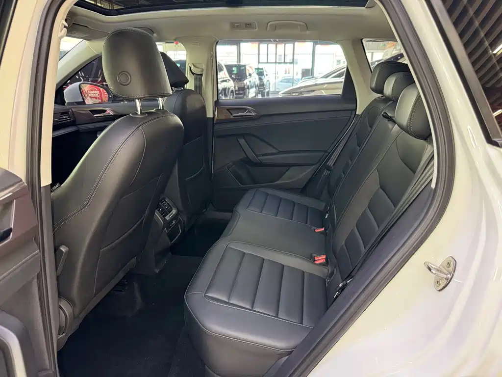 Volkswagen Tharu 2022