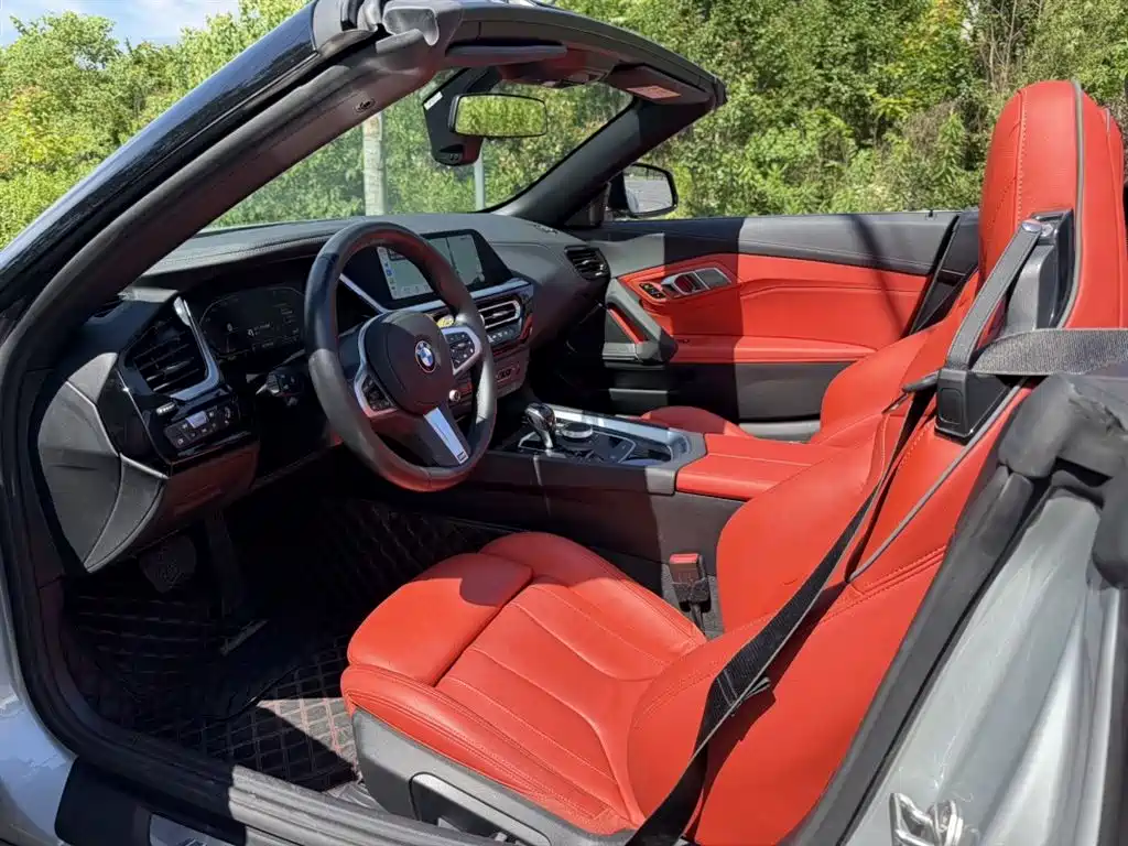 BMW Z4 2023 — фото 4