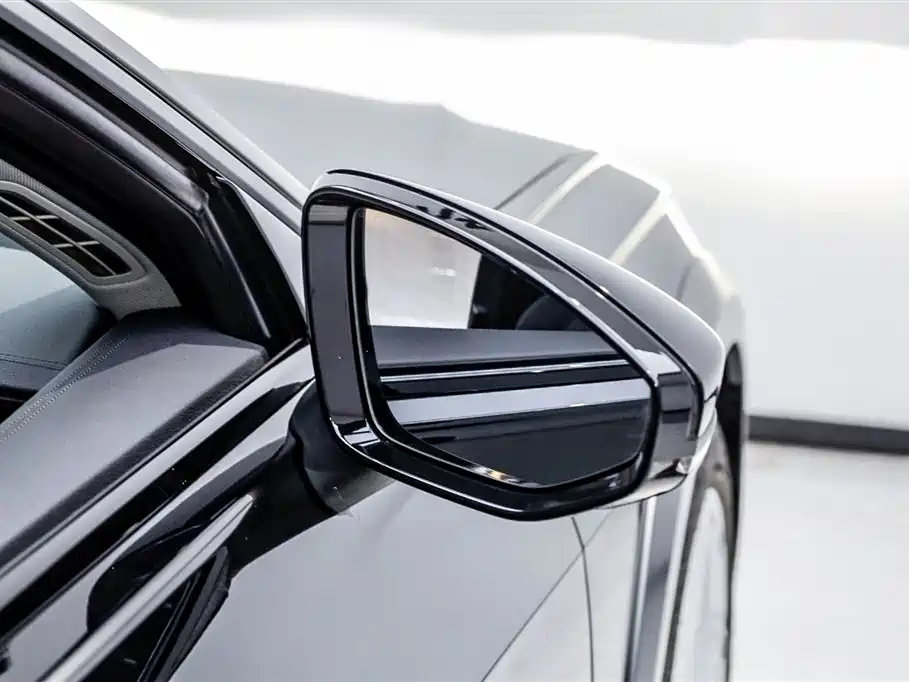 Audi A6 2021 — фото 24