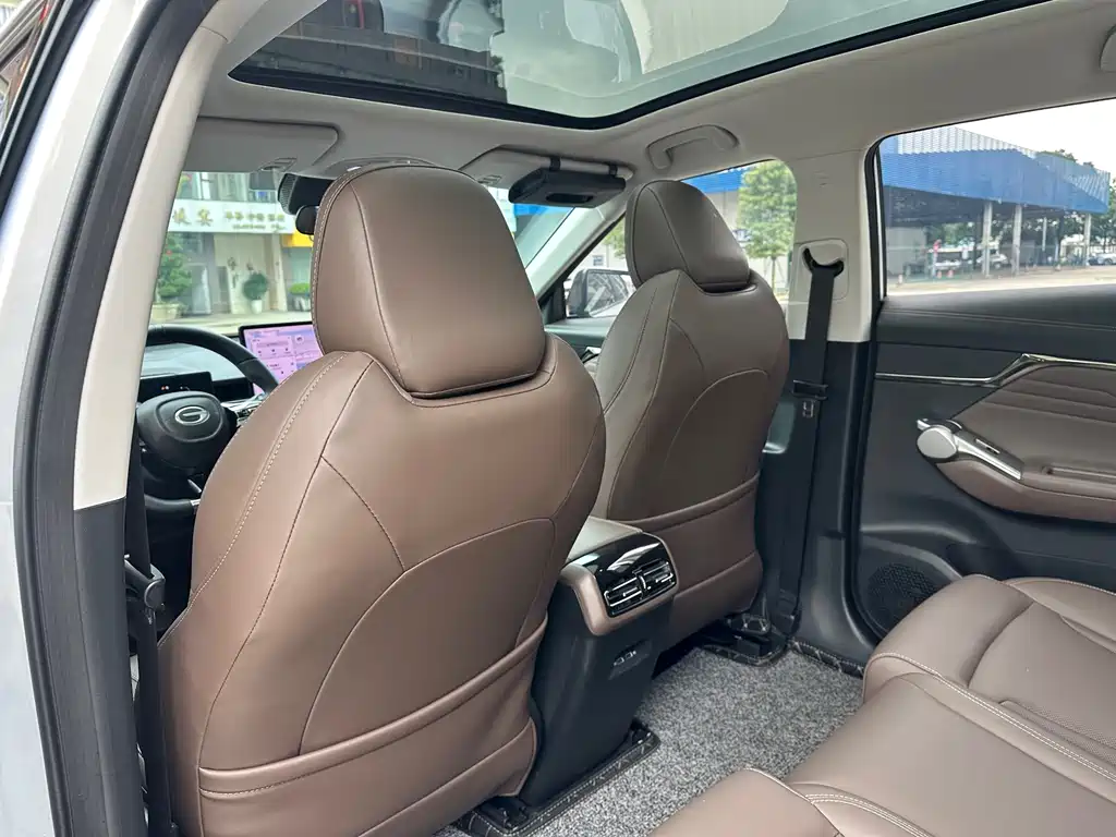 GAC Trumpchi GS4 2024 — фото 16