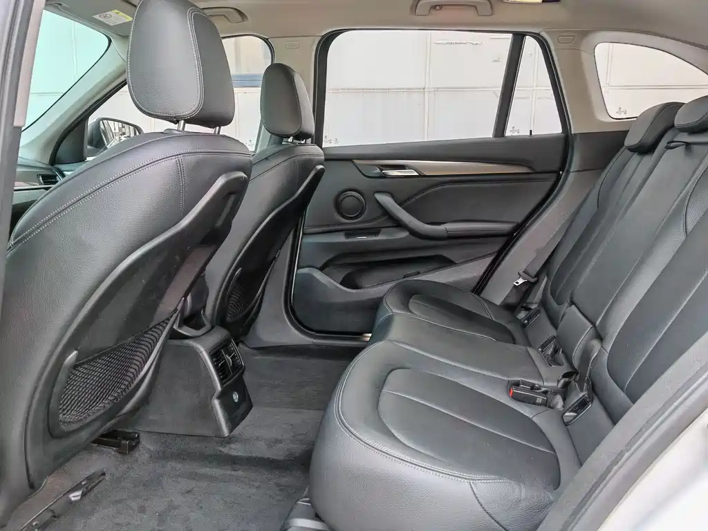 BMW X1 New Energy 2018 — фото 15