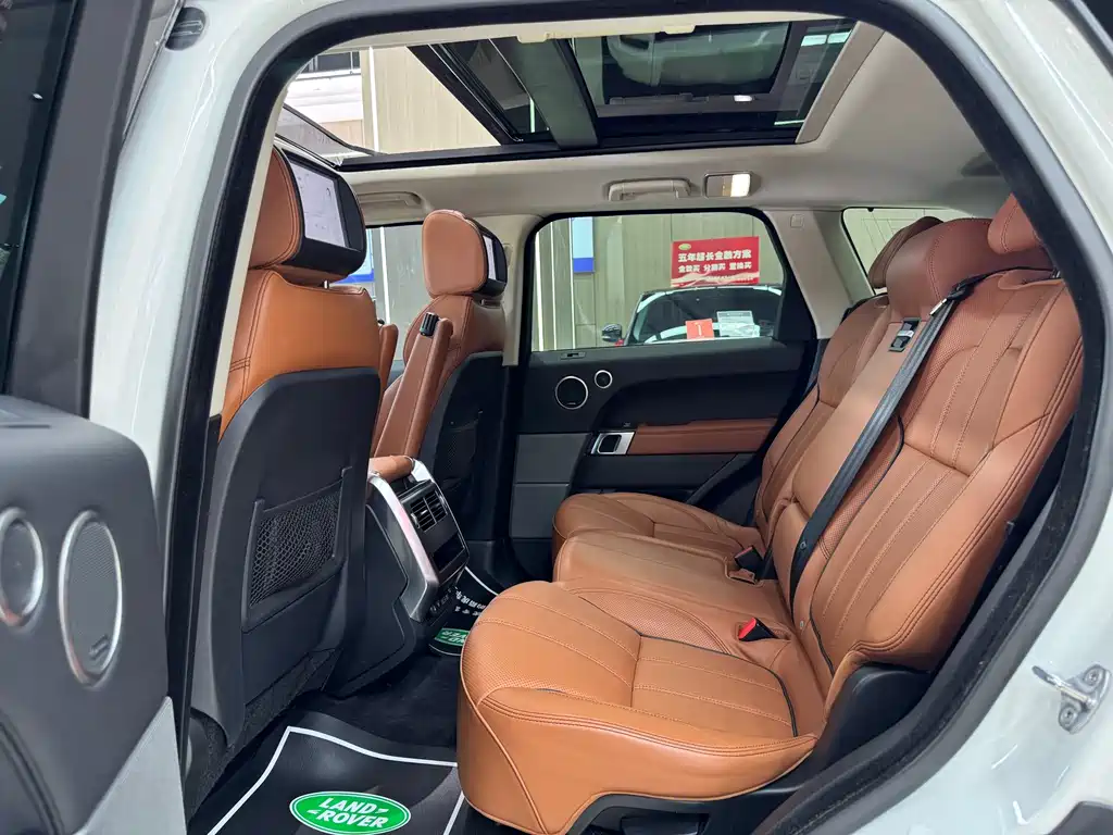 Land Rover Range Rover Sport 2017 — фото 16