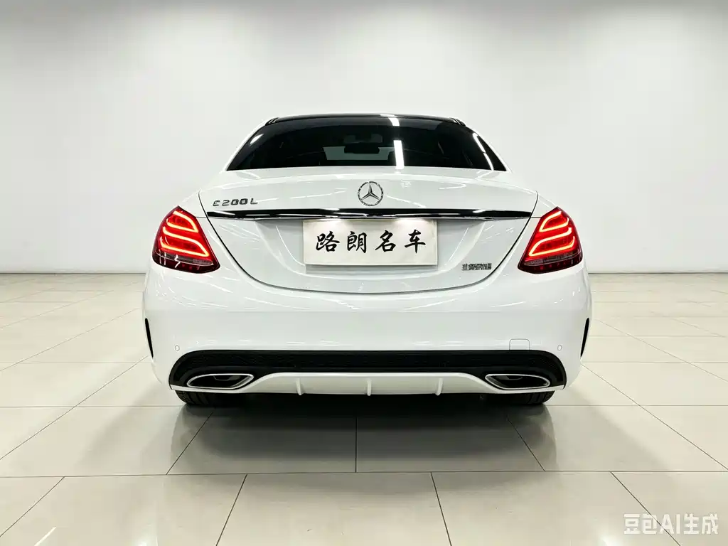 Mercedes-Benz C-Class 2017 — фото 3