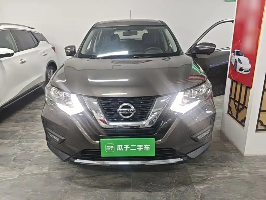 Nissan X-Trail 2018 — фото 3