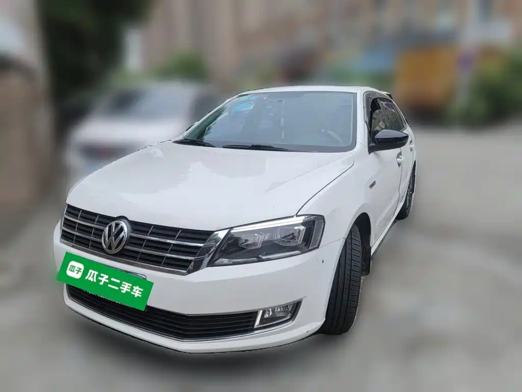 Volkswagen Gran Lavida 2015