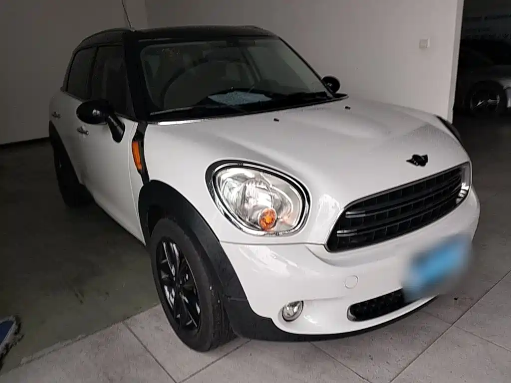 MINI Countryman 2015