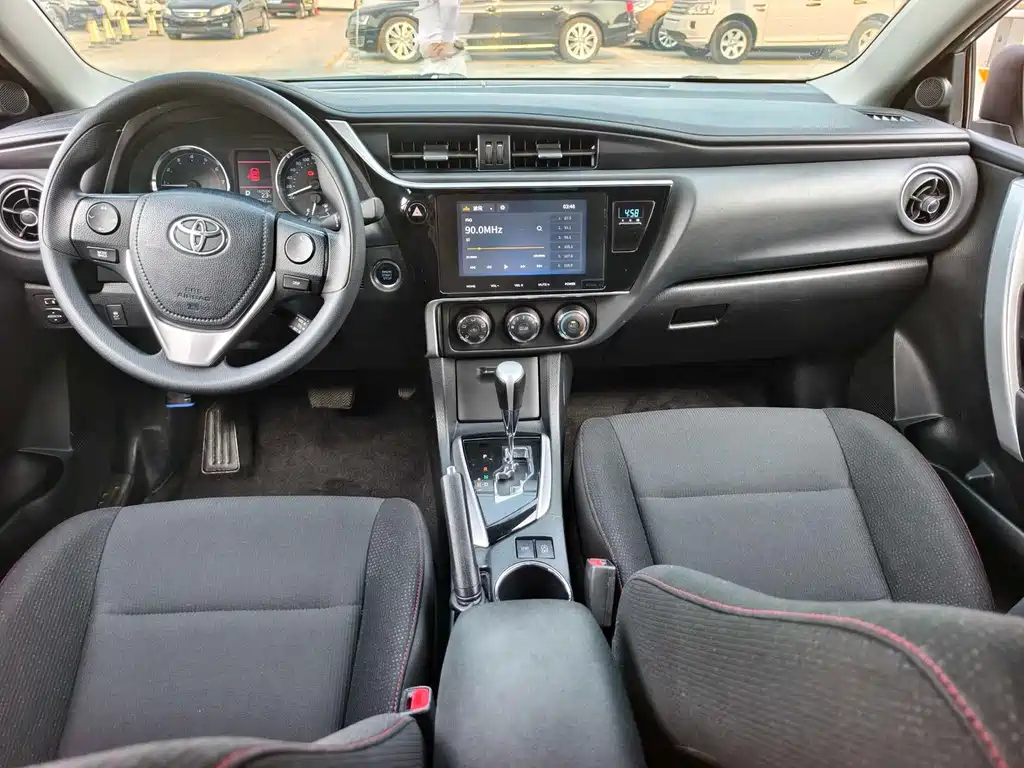 Toyota Corolla 2019 — фото 11