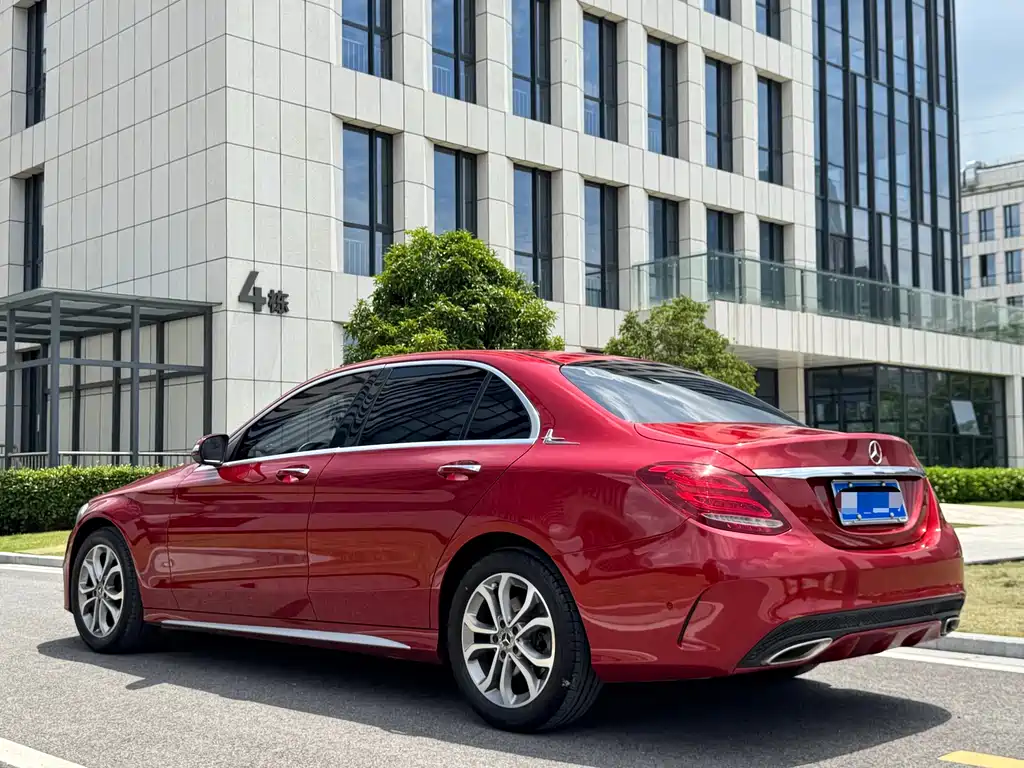 Mercedes-Benz C-Class 2017