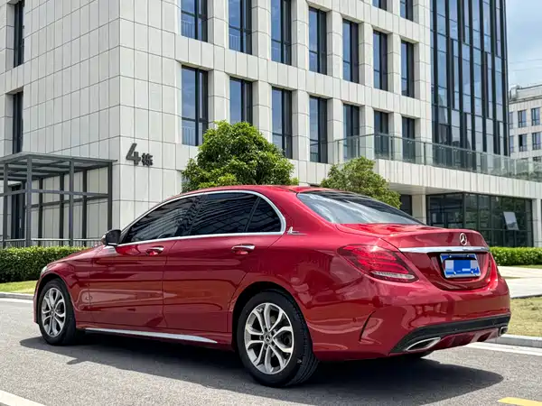 Mercedes-Benz C-Class 2017