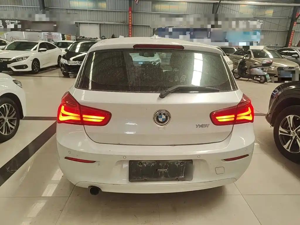 BMW 1 Series 2018