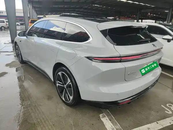 NIO ET5T 2025