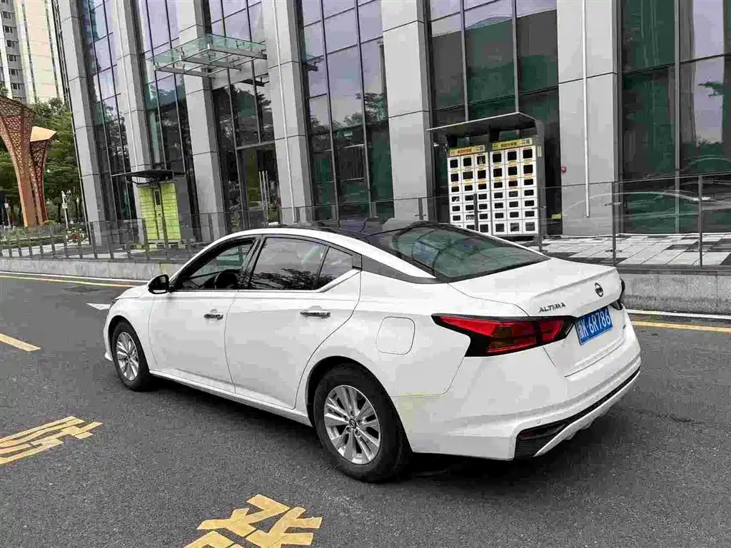 Nissan Teana 2020 — фото 4