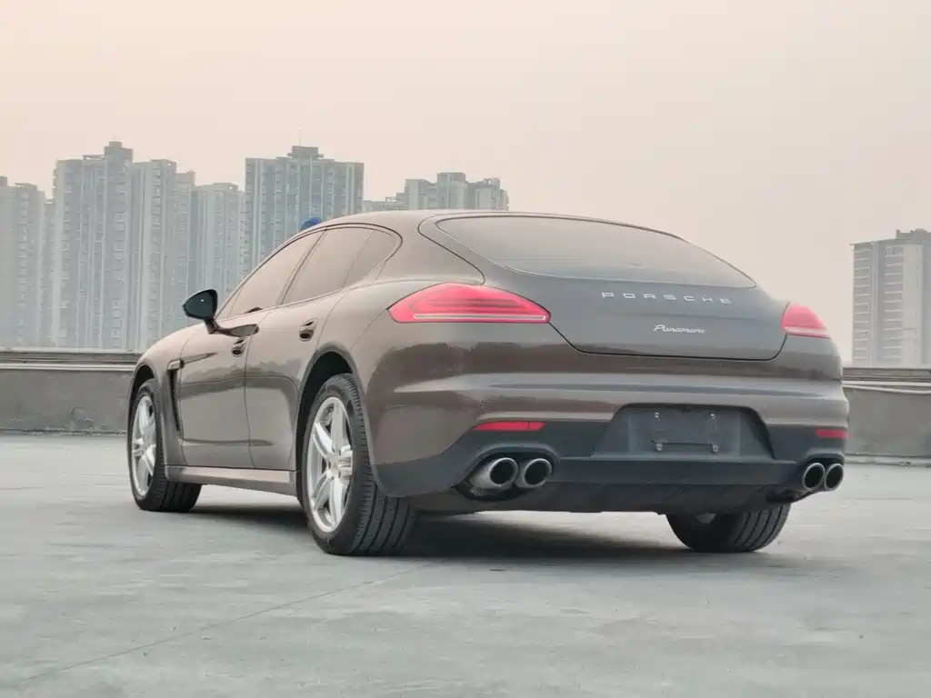 Porsche Panamera 2015 — фото 3