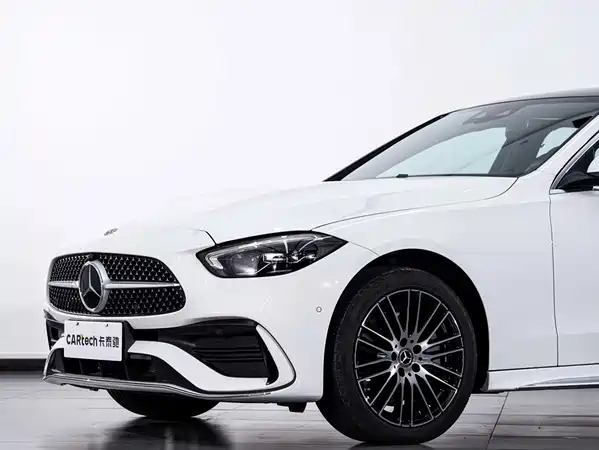 Mercedes-Benz C-Class 2026