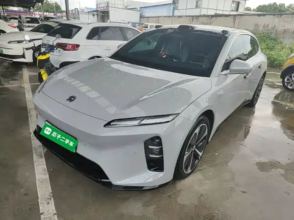 NIO ET5T 2025