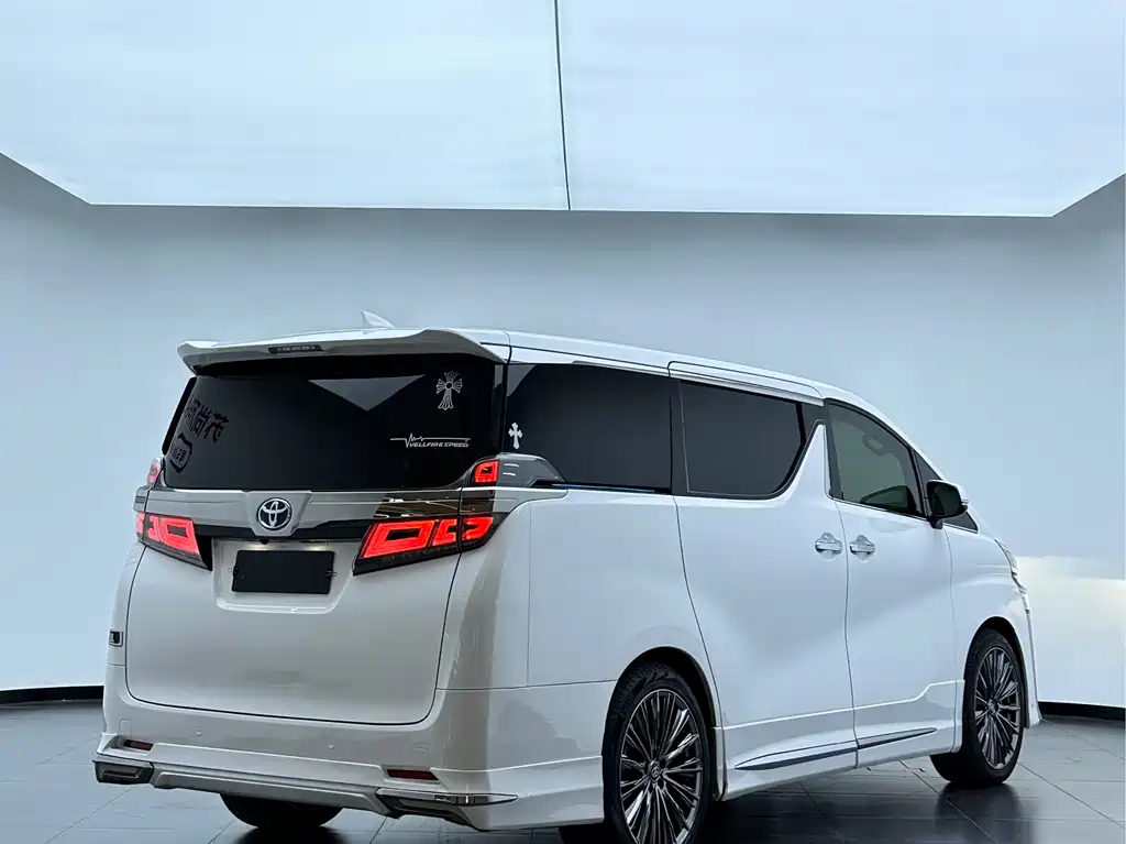 Toyota Vellfire 2020 — фото 3