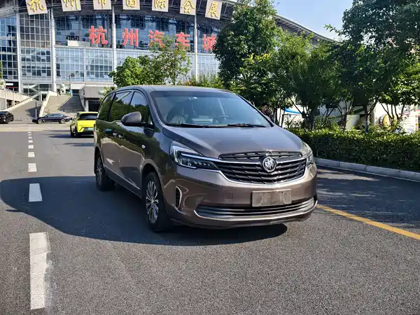 Buick GL8 2021