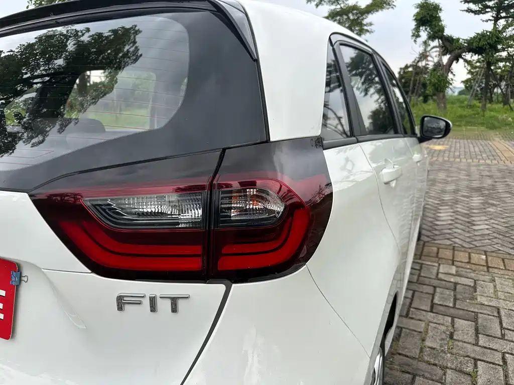 Honda Fit 2021 — фото 10