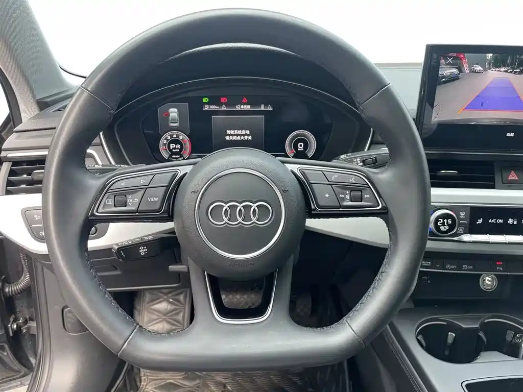 Audi A4L 2023 — фото 19