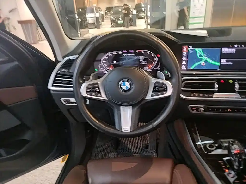 BMW X5 2019 — фото 11