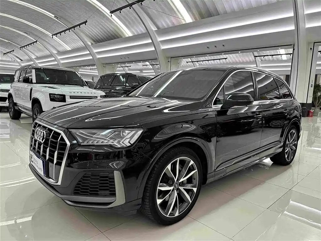 Audi Q7 2021