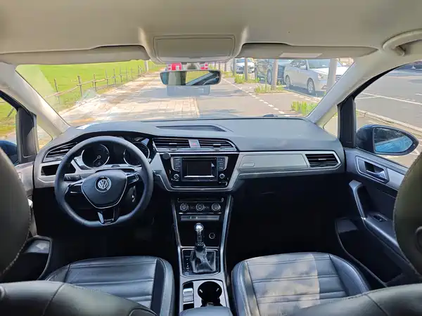Volkswagen Touran 2017