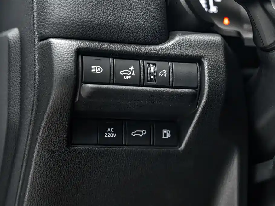 Toyota Prado 2025 — фото 13