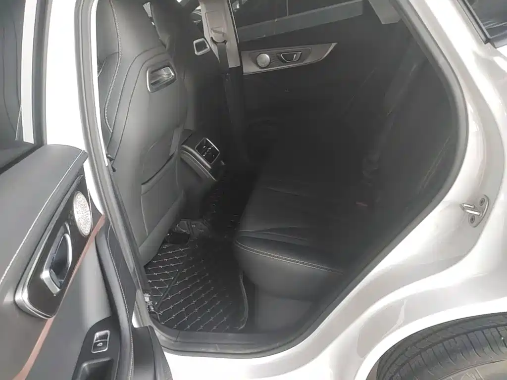 Chery Tiggo 5x 2025 — фото 17